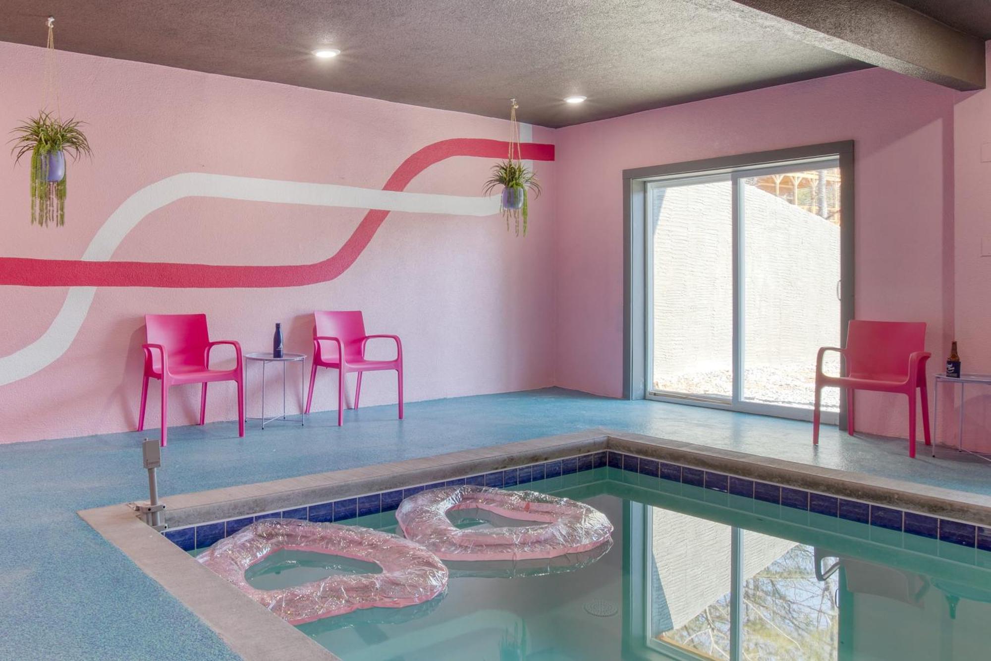 Pink Pines Avantstay Luxury Aesthetic Dream Home Indoor Pool Hot Tub Pigeon Forge Exteriör bild