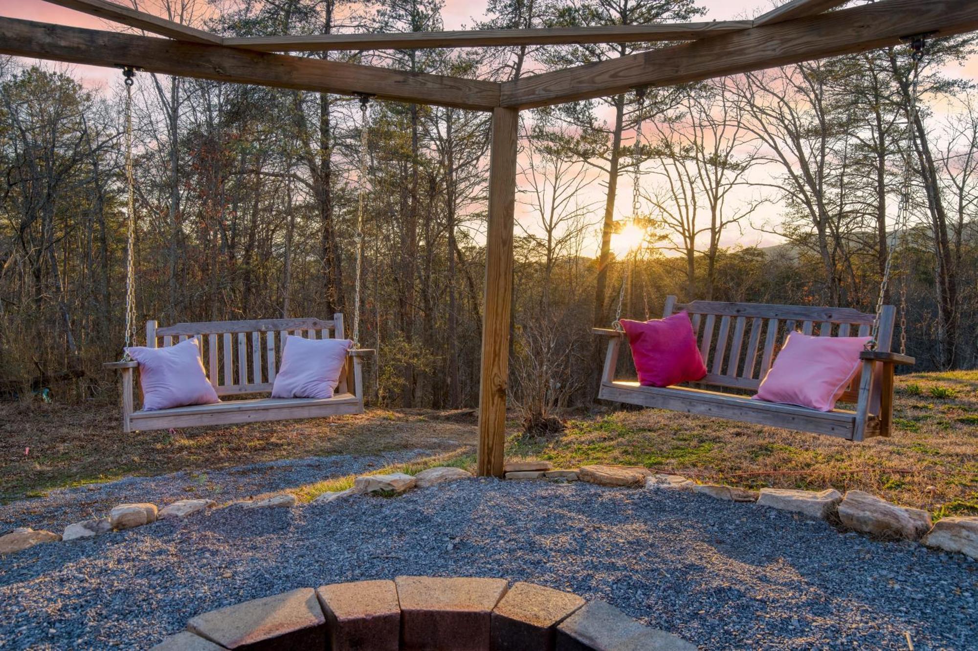 Pink Pines Avantstay Luxury Aesthetic Dream Home Indoor Pool Hot Tub Pigeon Forge Exteriör bild